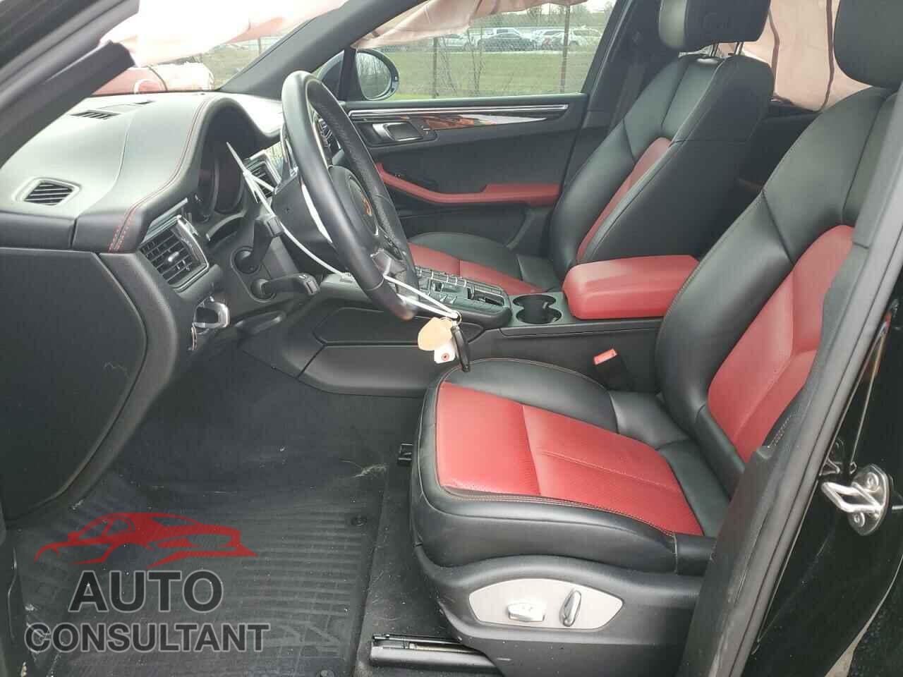 PORSCHE MACAN 2018 - WP1AA2A53JLB02821