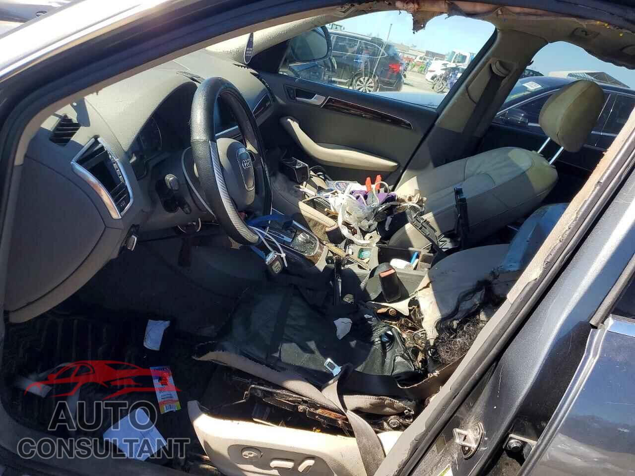 AUDI Q5 2012 - WA1LFAFP0CA024166