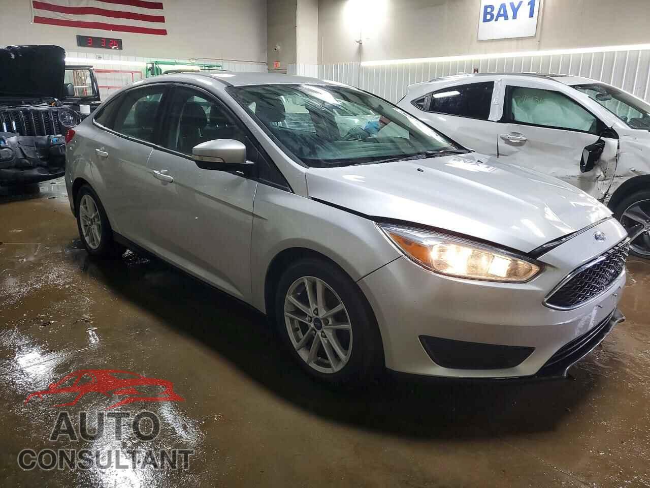 FORD FOCUS 2015 - 1FADP3F25FL234316