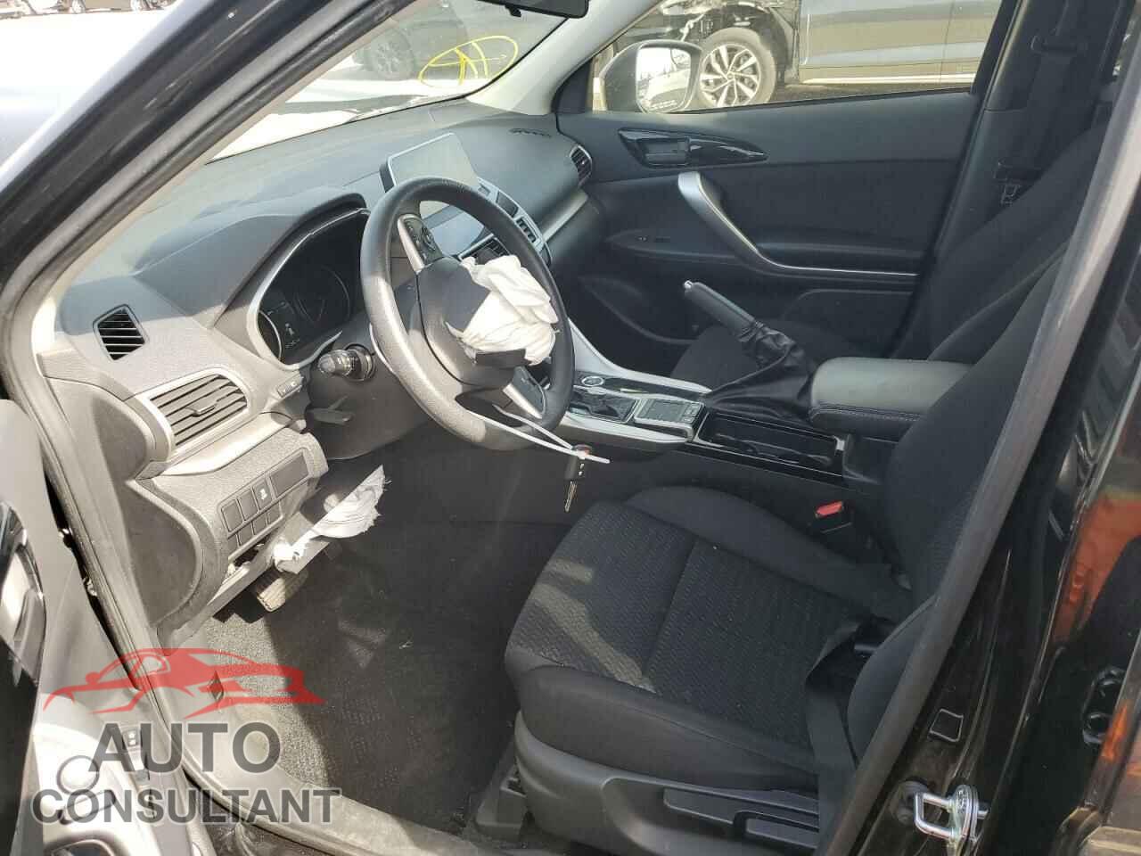 MITSUBISHI ECLIPSE 2018 - JA4AT4AA5JZ064133