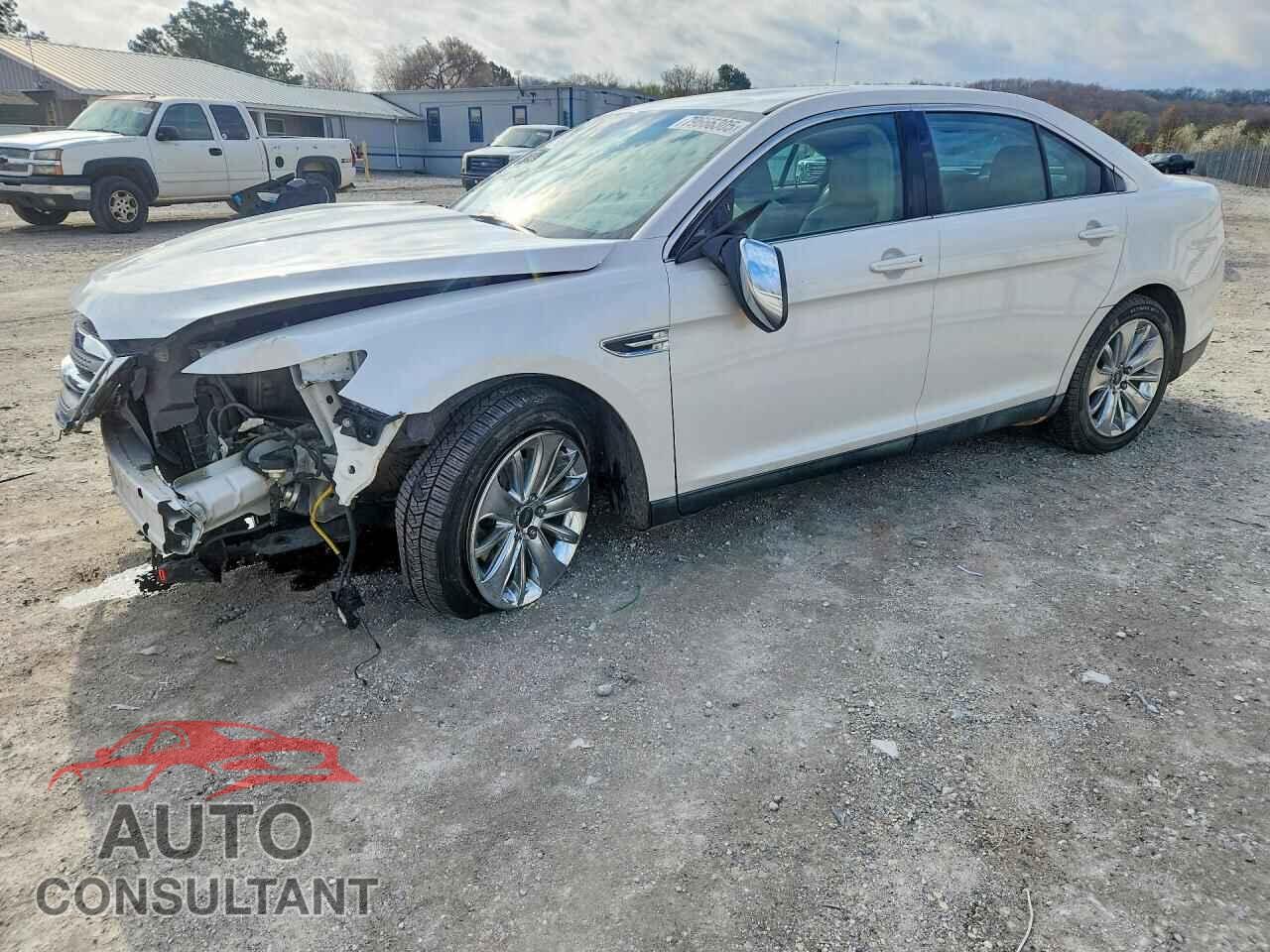 FORD TAURUS 2011 - 1FAHP2FW8BG108596