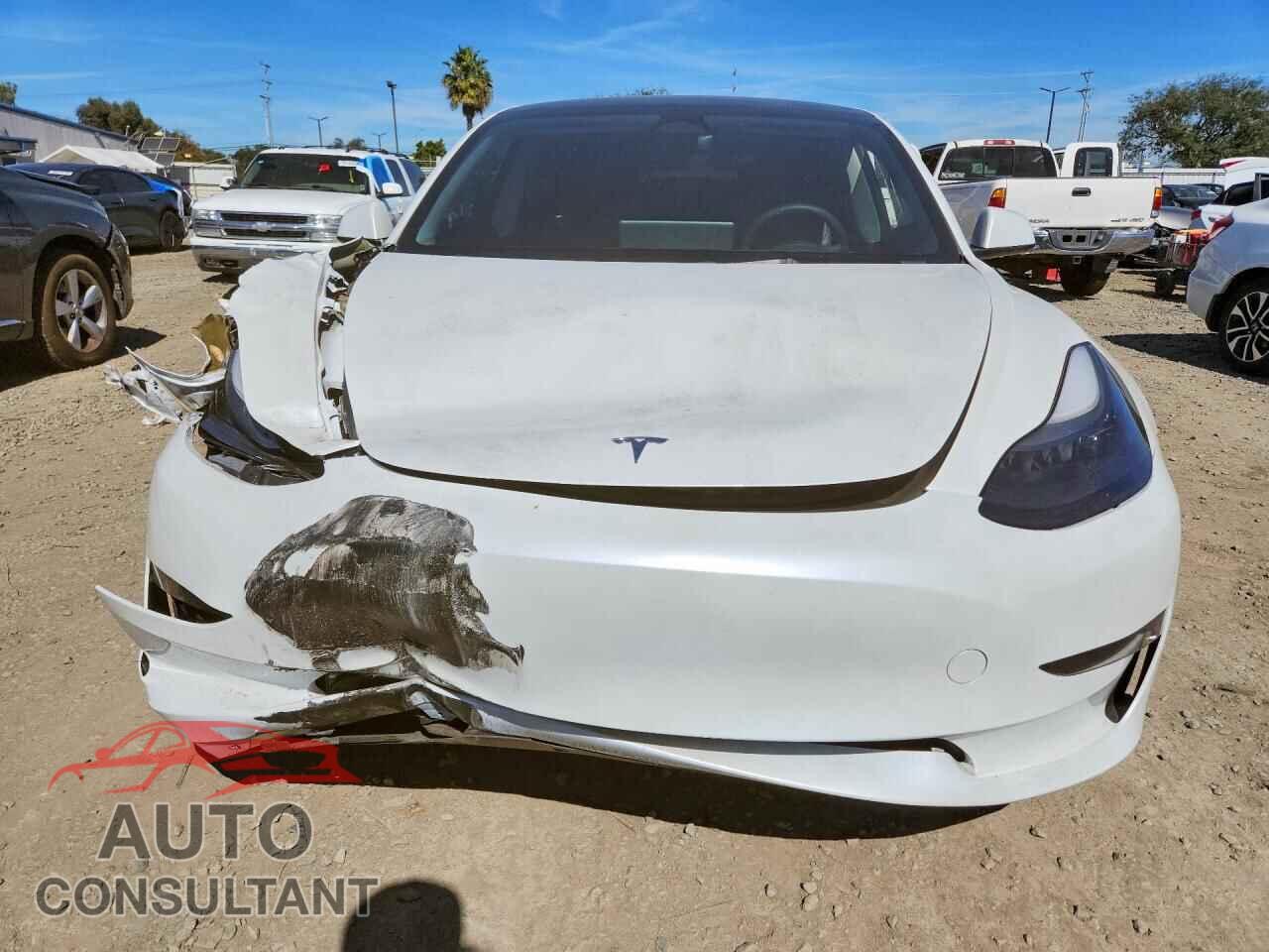 TESLA MODEL 3 2023 - 5YJ3E1EA5PF567807
