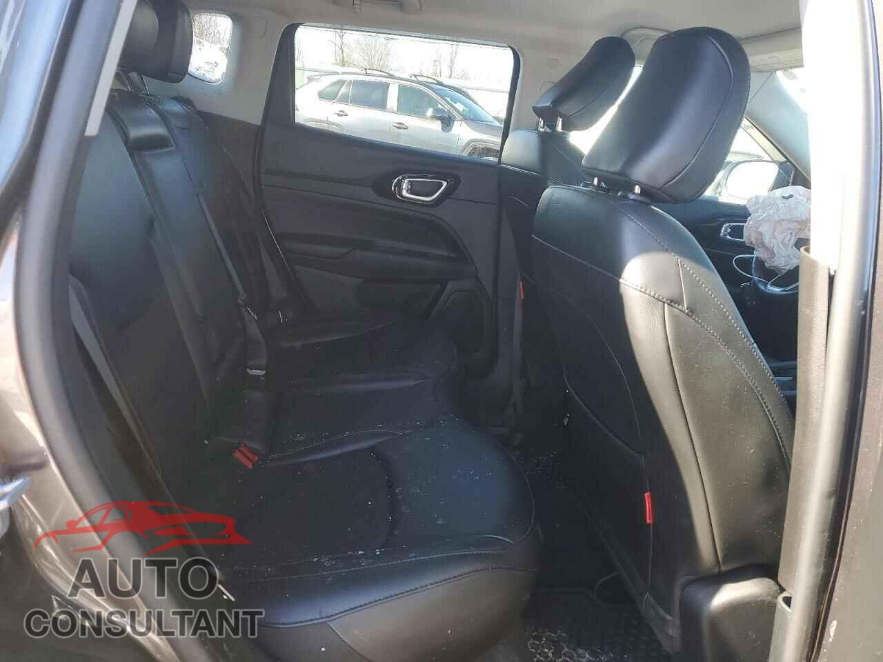 JEEP COMPASS 2022 - 3C4NJDDB0NT192259