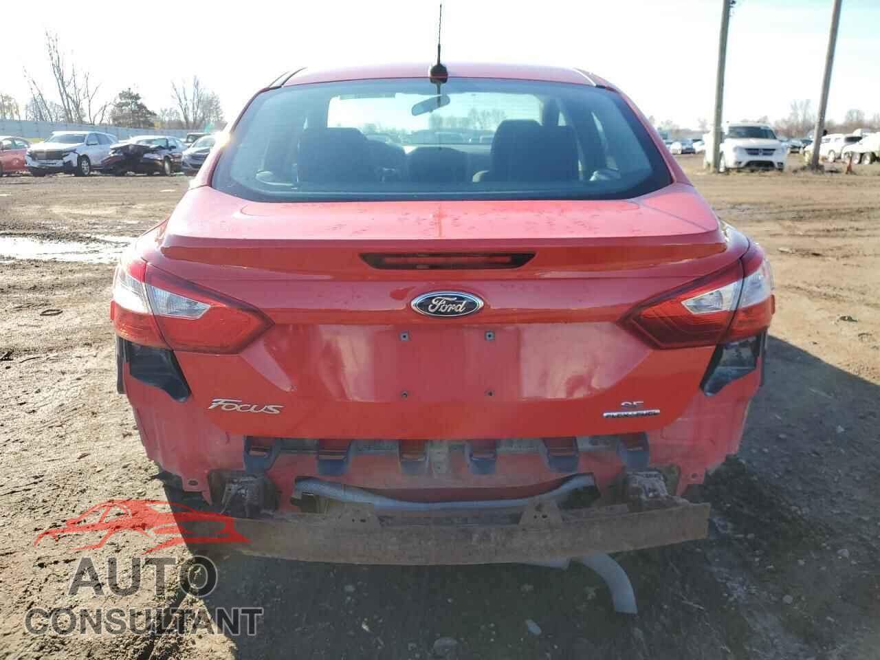 FORD FOCUS 2013 - 1FADP3F26DL286356