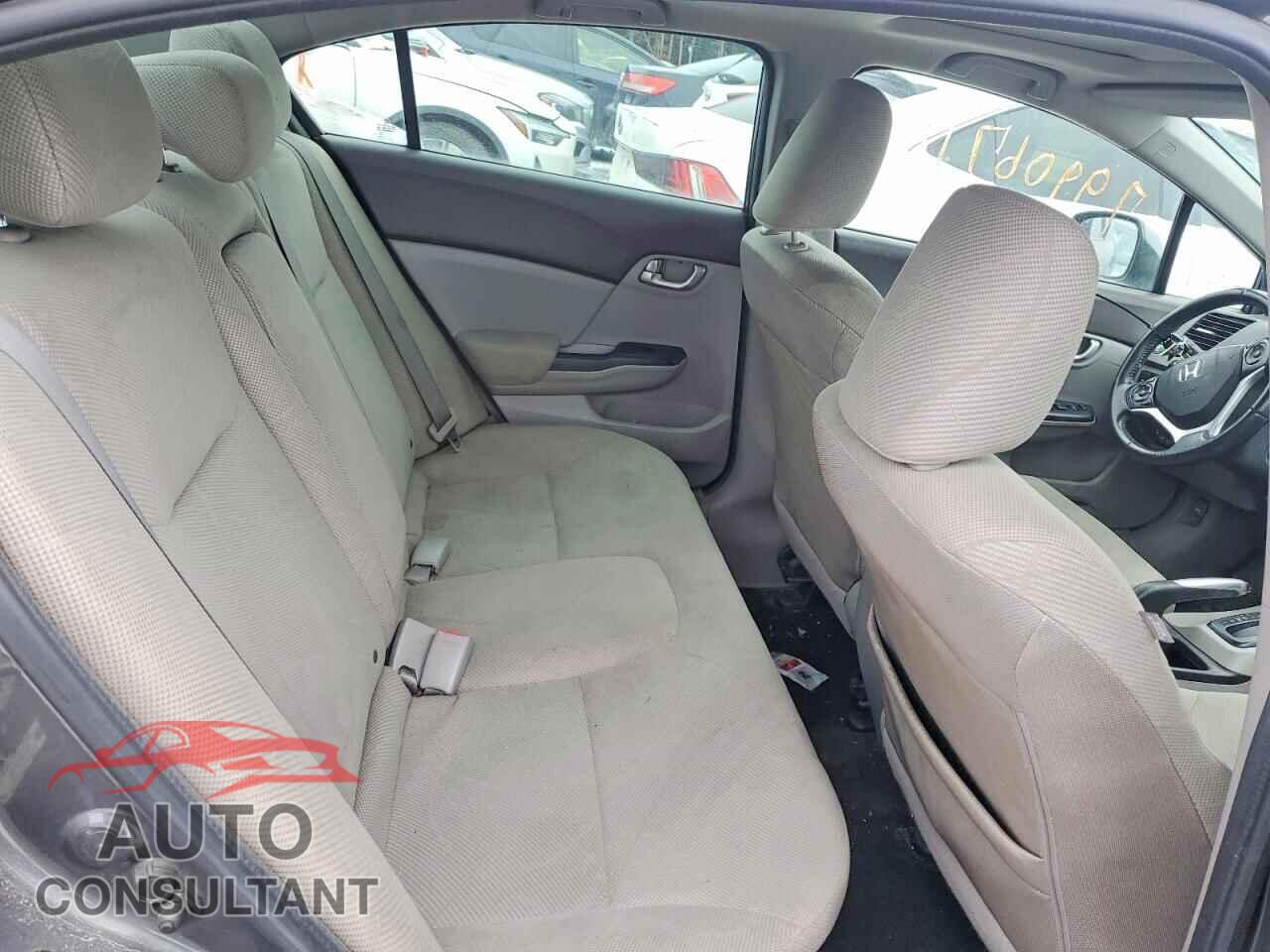 HONDA CIVIC 2012 - 2HGFB2F57CH047563