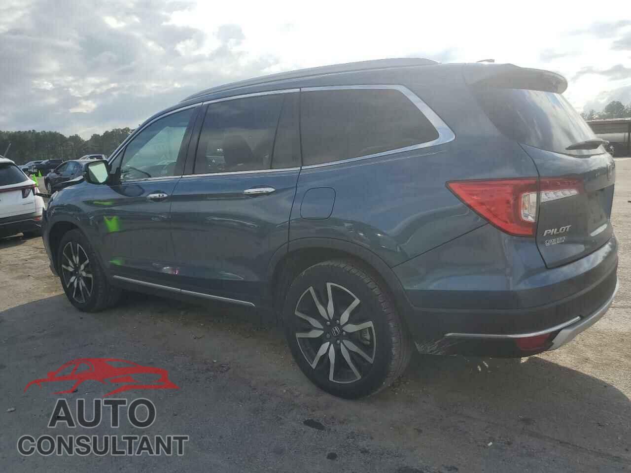 HONDA PILOT 2021 - 5FNYF5H6XMB043436