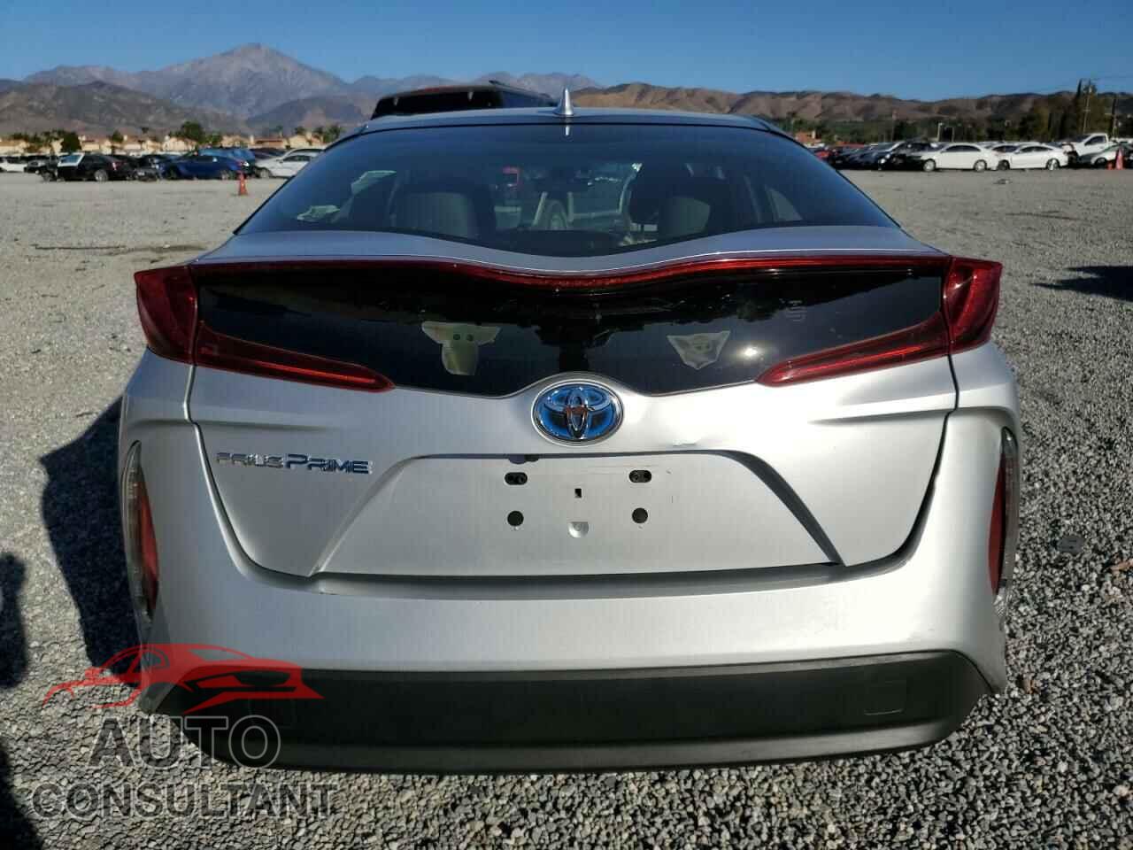 TOYOTA PRIUS 2017 - JTDKARFP2H3019979