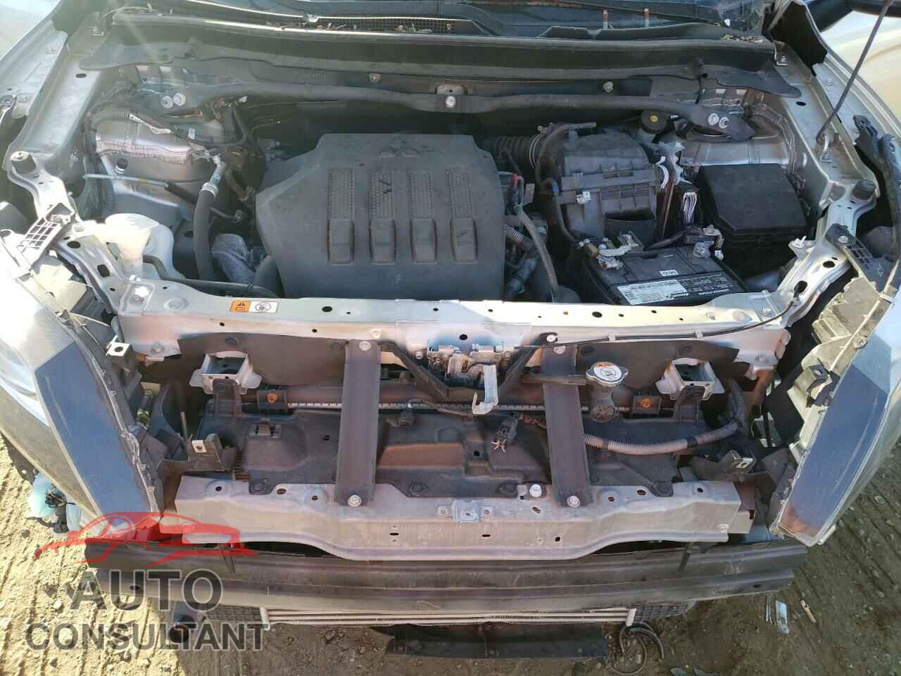MITSUBISHI ECLIPSE 2018 - JA4AT3AA1JZ068948