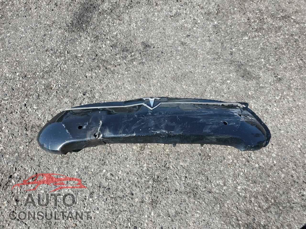 TESLA MODEL S 2015 - 5YJSA1H14FF099974