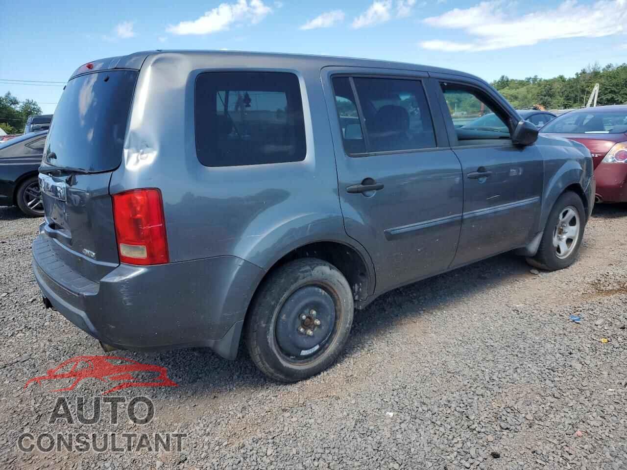 HONDA PILOT 2011 - 5FNYF4H21BB061327