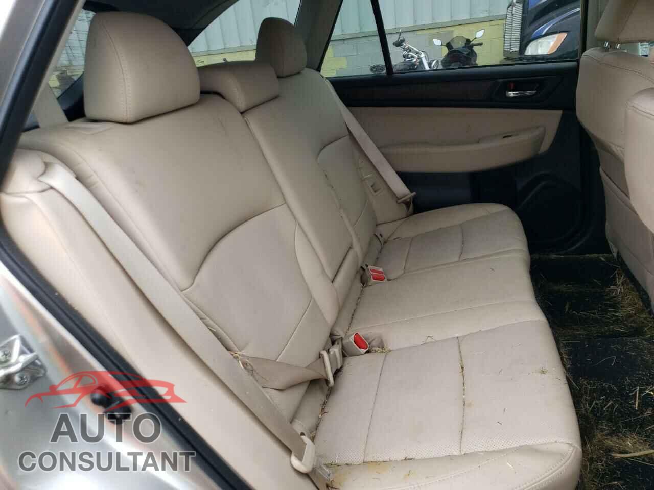 SUBARU OUTBACK 2017 - 4S4BSANC7H3310132