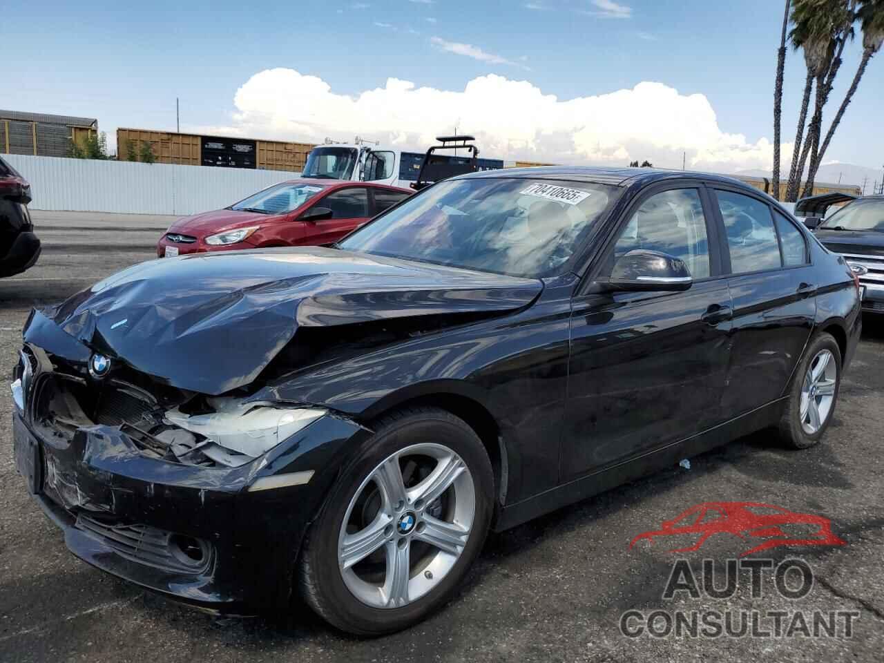 BMW 3 SERIES 2013 - WBA3C1C5XDF441491