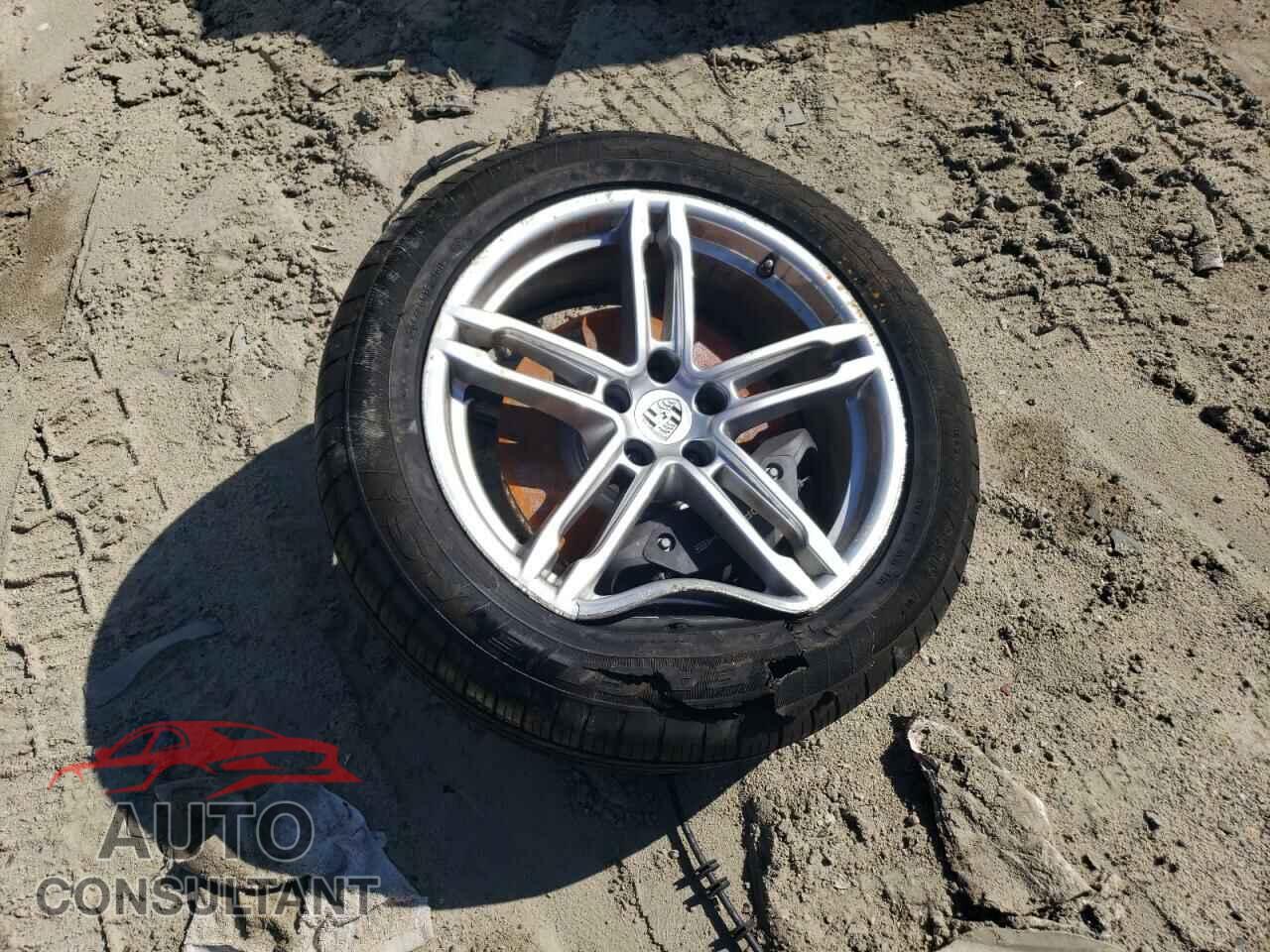 PORSCHE MACAN BASE 2023 - WP1AA2A50PLB19777