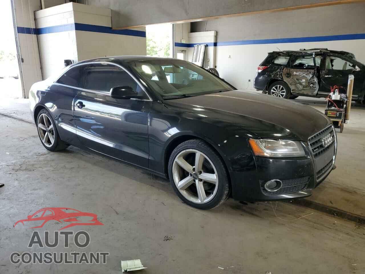 AUDI A5 2010 - WAULFAFRXAA028176