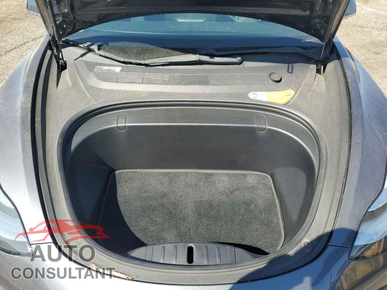 TESLA MODEL 3 2018 - 5YJ3E1EA6JF012047