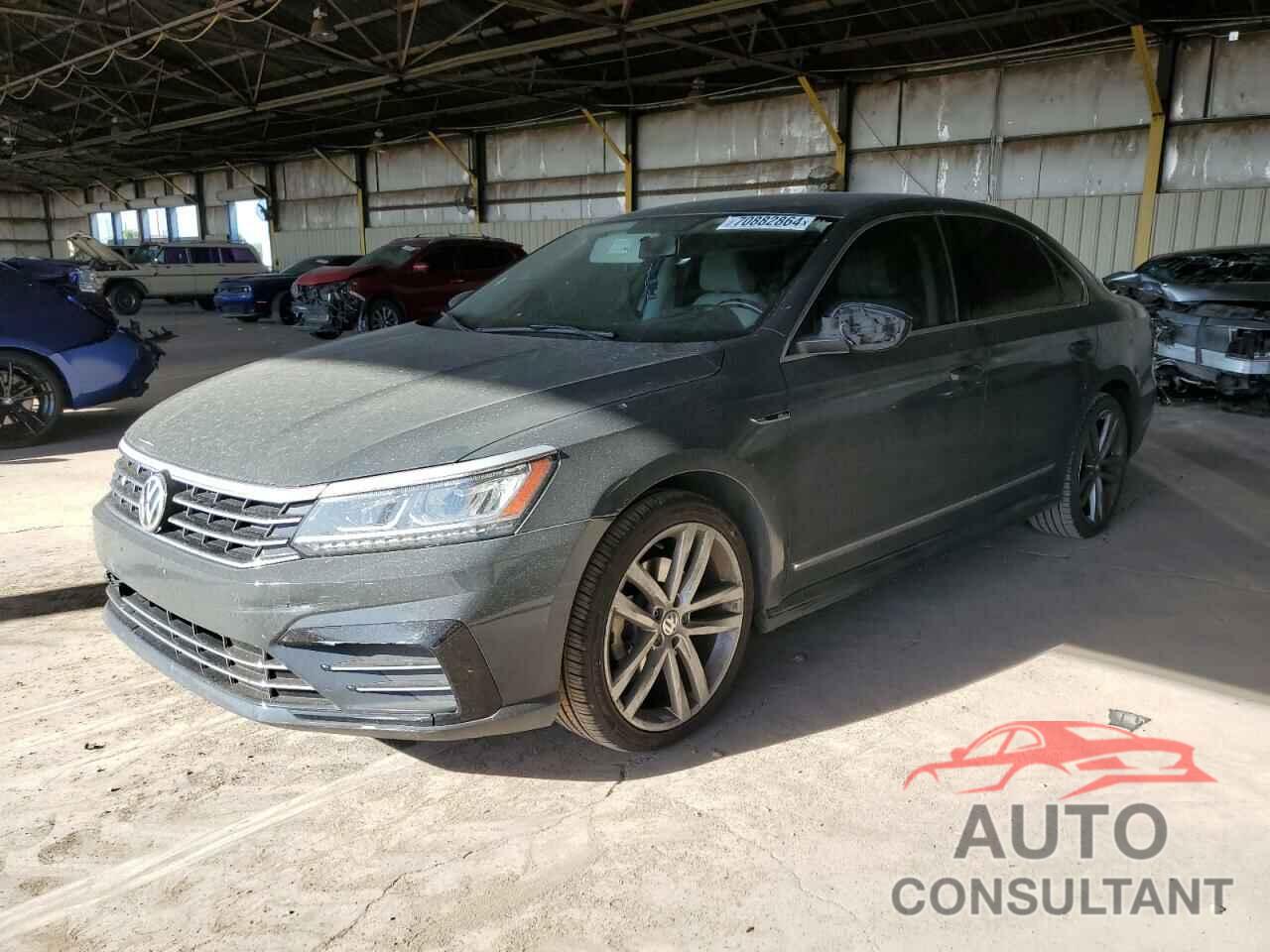 VOLKSWAGEN PASSAT 2017 - 1VWDT7A37HC042800