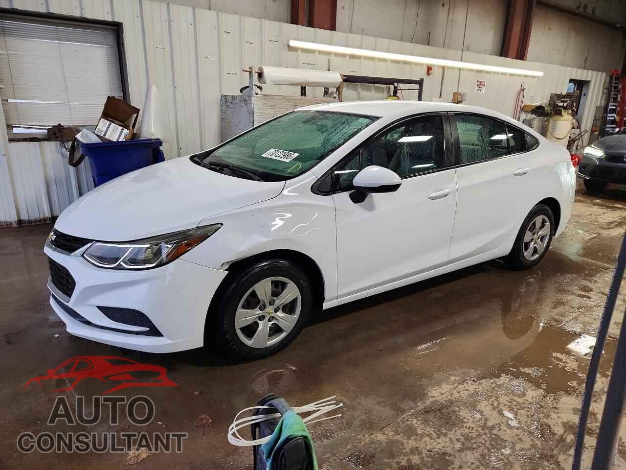 CHEVROLET CRUZE 2017 - 1G1BC5SM9H7115723