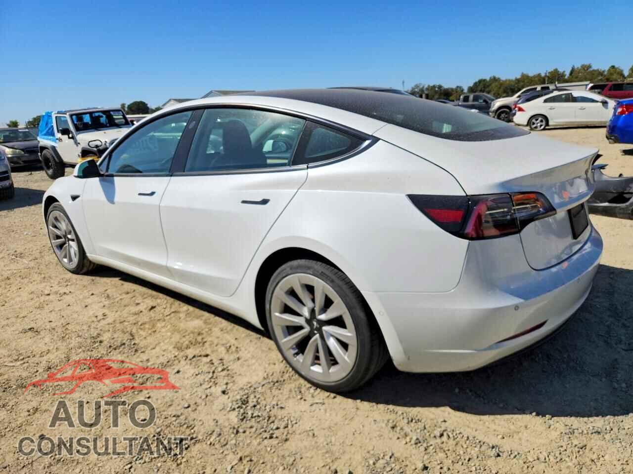 TESLA MODEL 3 2021 - 5YJ3E1EB7MF010157