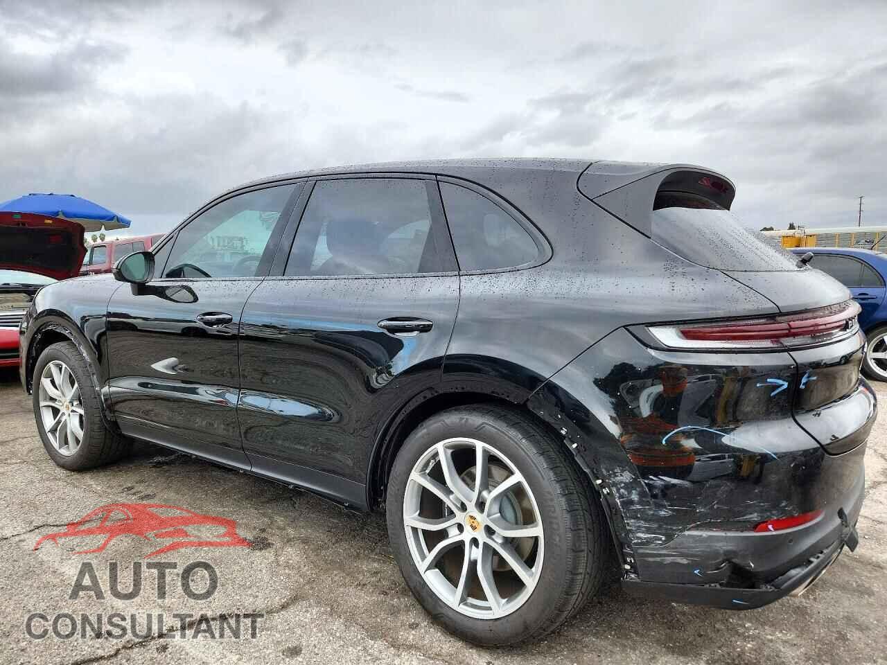 PORSCHE CAYENNE 2024 - WP1AA2AY0RDA12350