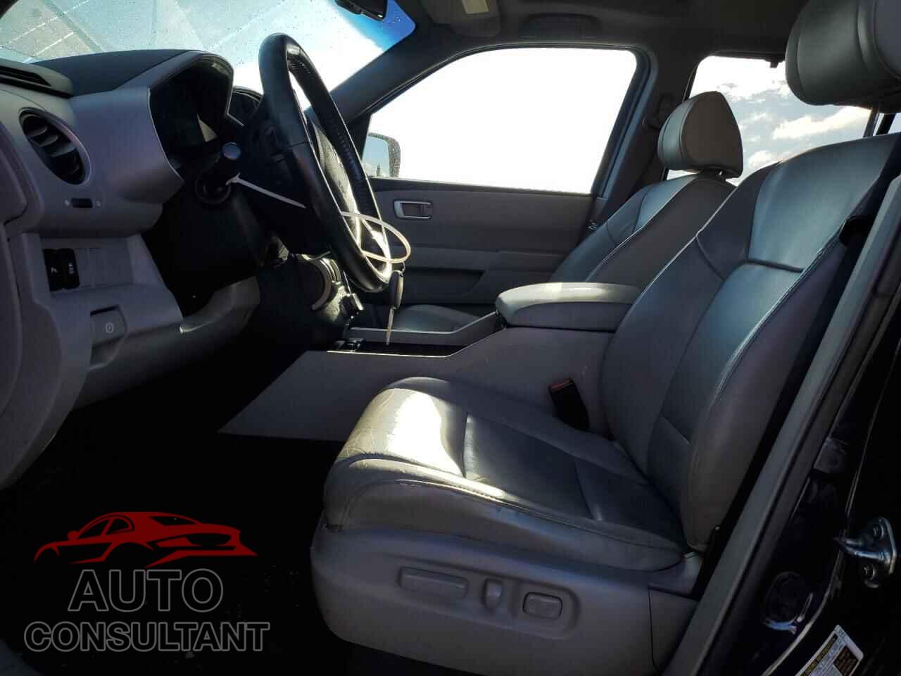 HONDA PILOT 2013 - 5FNYF4H95DB075991
