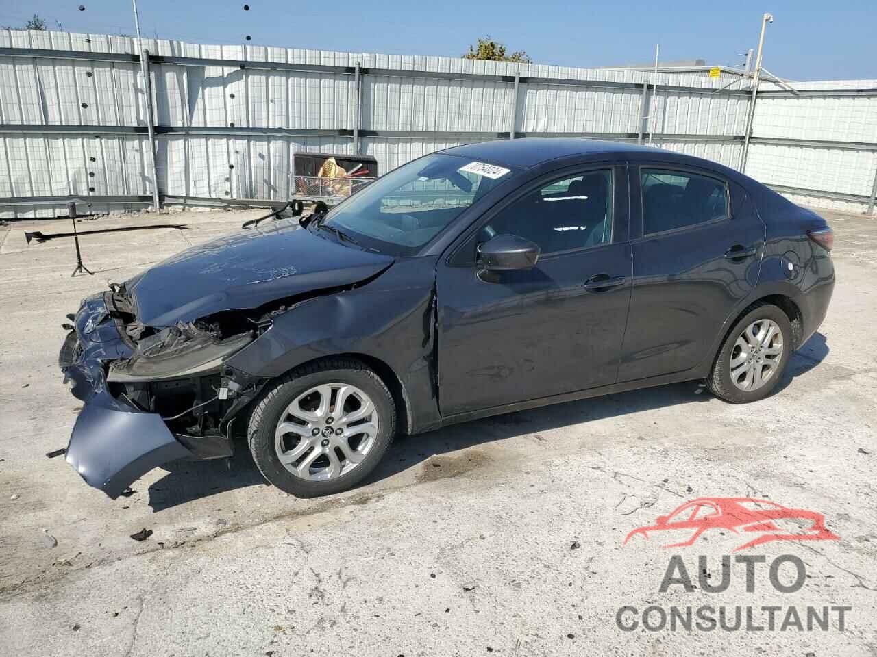 TOYOTA YARIS 2018 - 3MYDLBYV9JY326487