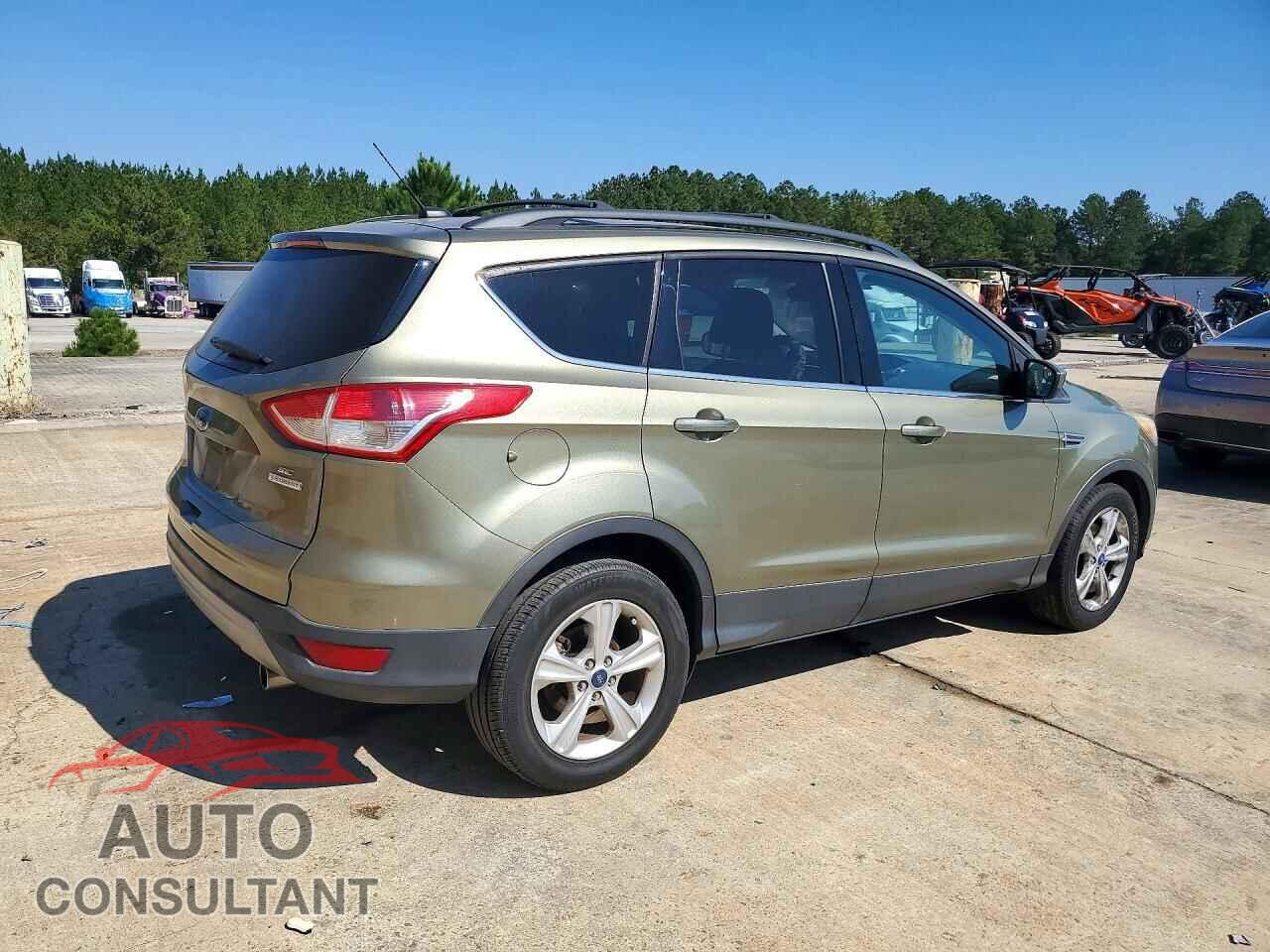 FORD ESCAPE 2013 - 1FMCU0GX3DUB07302