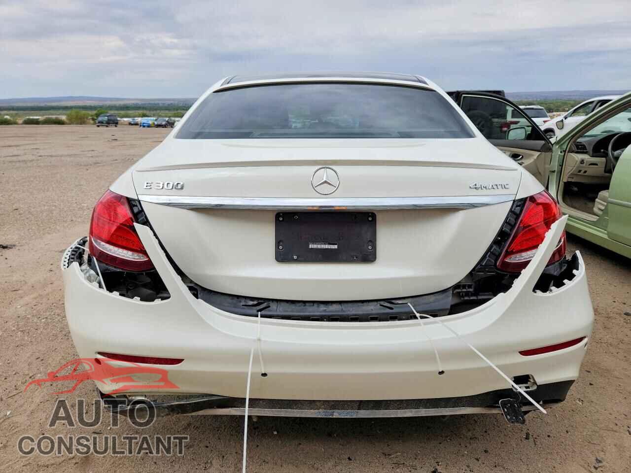 MERCEDES-BENZ E-CLASS 2017 - WDDZF4KB9HA256192