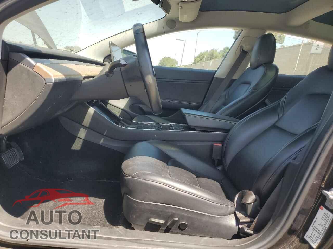 TESLA MODEL 3 2018 - 5YJ3E1EA3JF092696