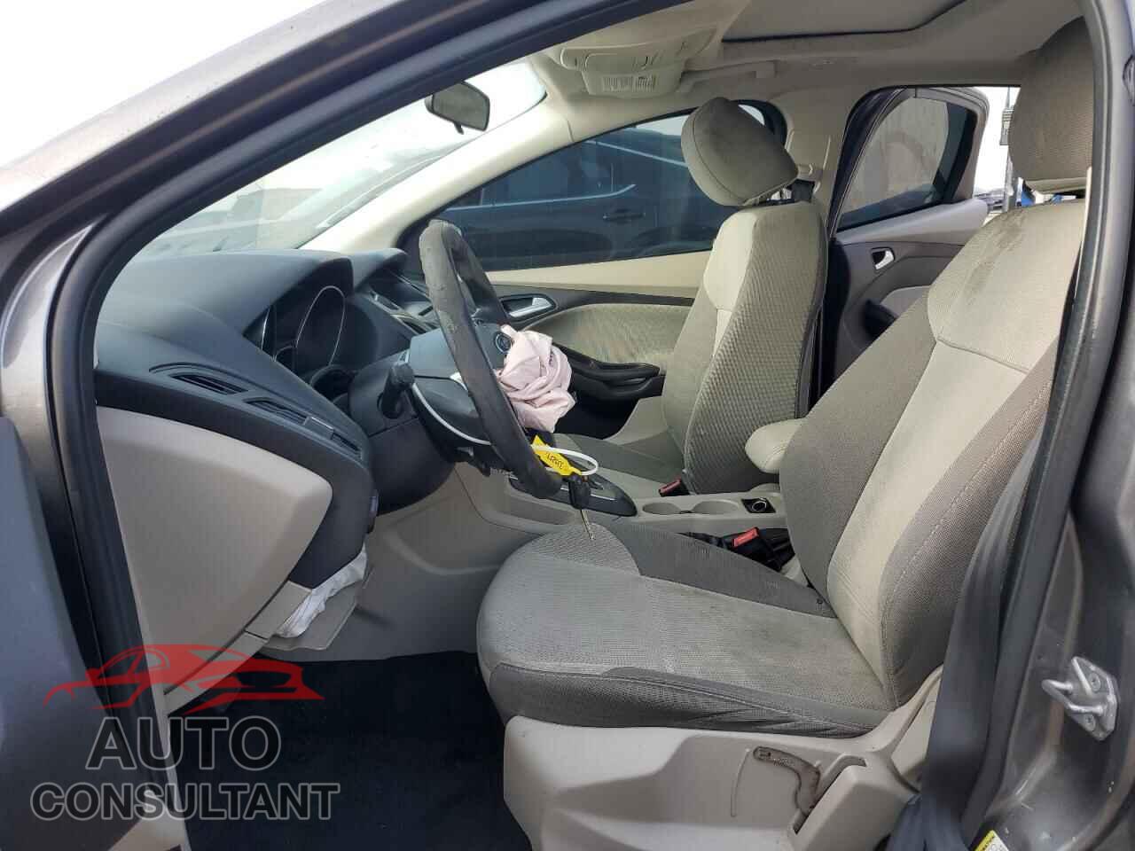 FORD FOCUS 2014 - 1FADP3F29EL265230