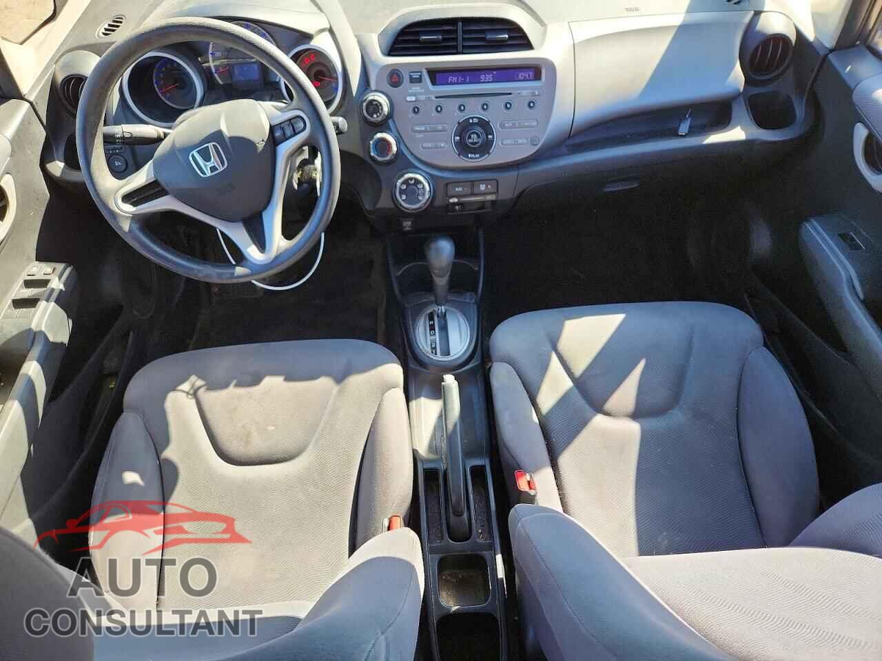 HONDA FIT 2013 - JHMGE8H35DC073347