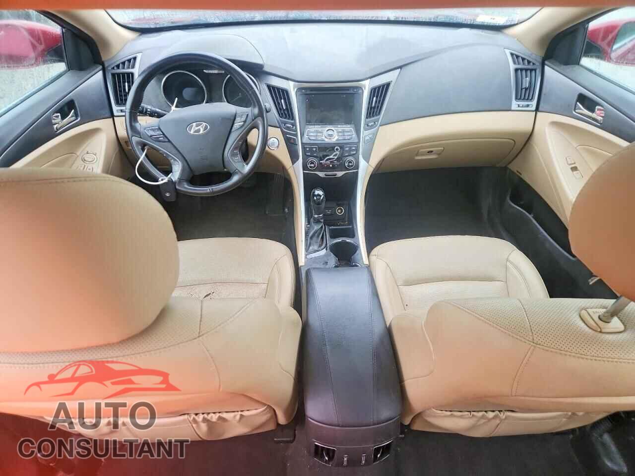 HYUNDAI SONATA 2013 - KMHEC4A43DA066849
