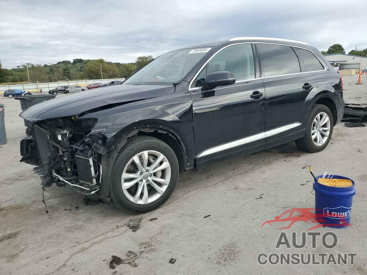 AUDI Q7 2018 - WA1LAAF7XJD027179