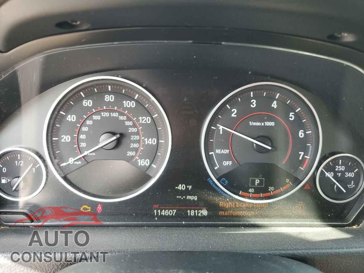 BMW 3 SERIES 2017 - WBA8D9C30HA011388
