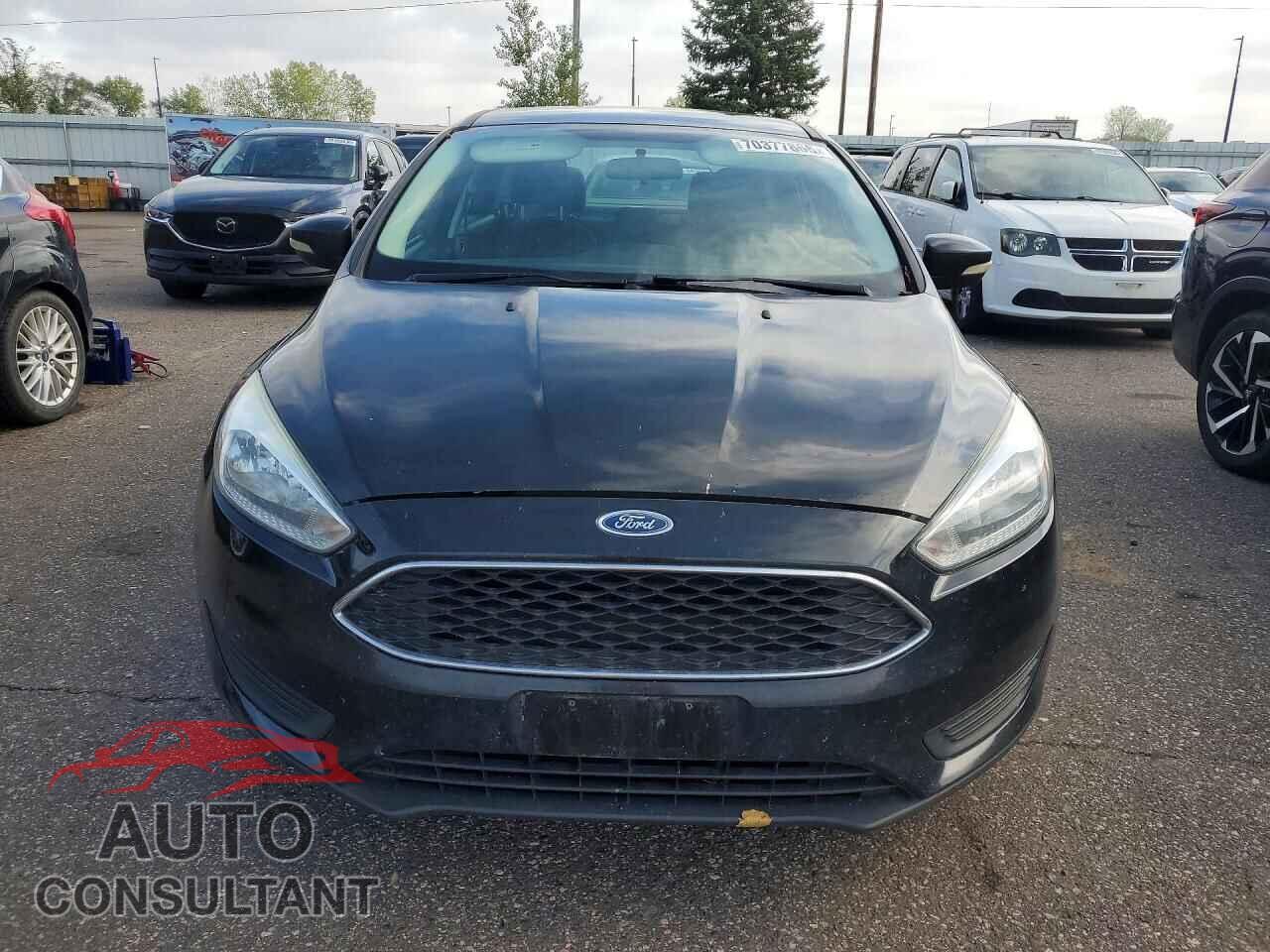 FORD FOCUS 2015 - 1FADP3F22FL319677