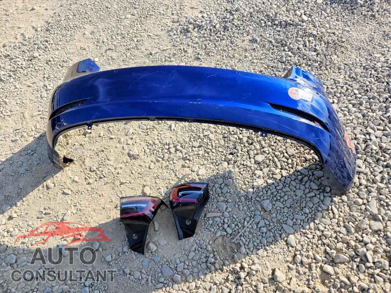 TESLA MODEL 3 2020 - 5YJ3E1EA2LF631179