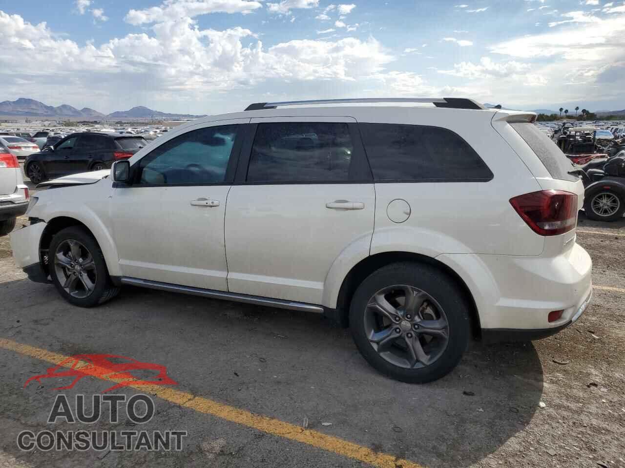 DODGE JOURNEY 2015 - 3C4PDCGG7FT659471