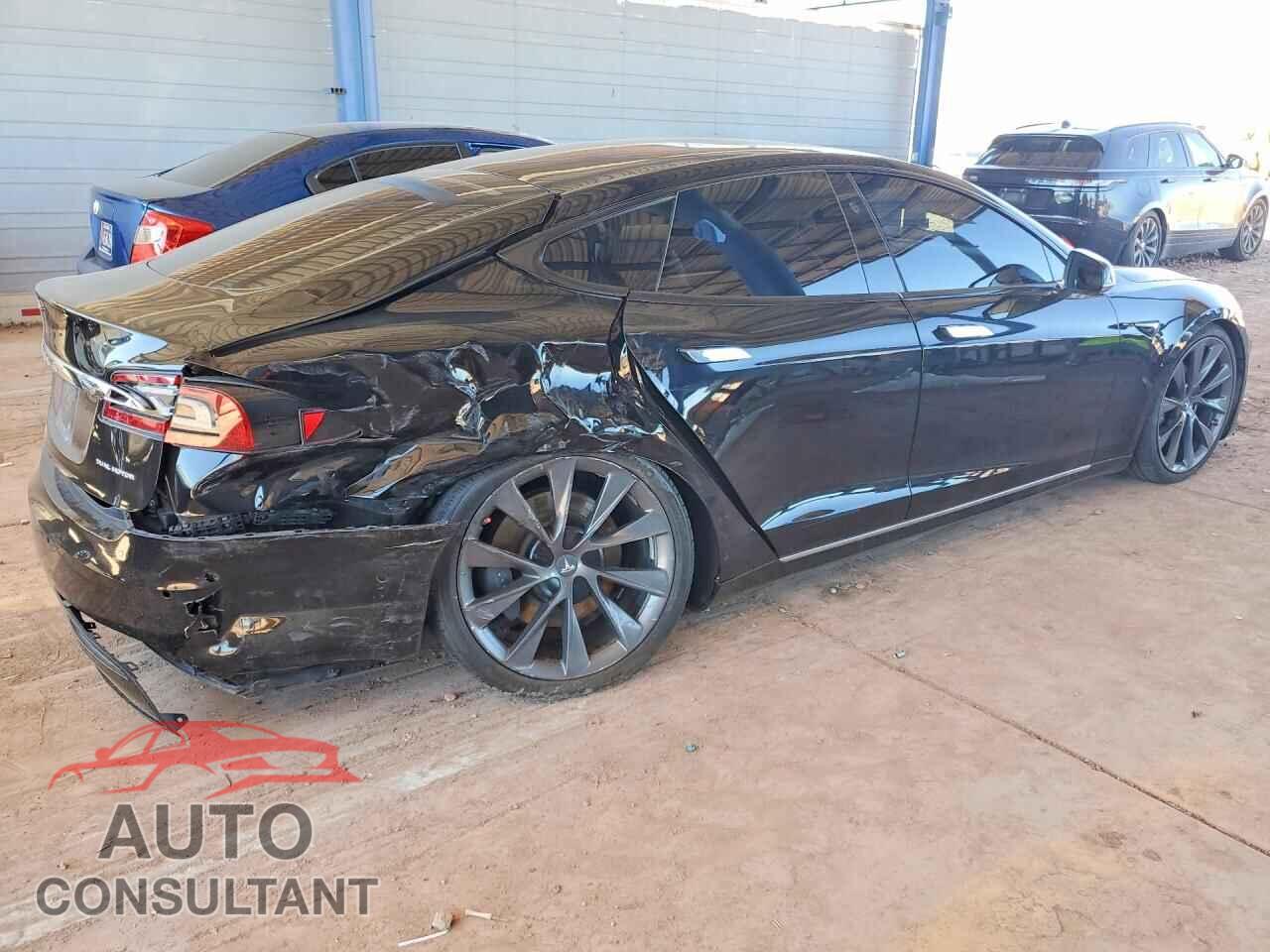 TESLA MODEL S 2020 - 5YJSA1E21LF364293