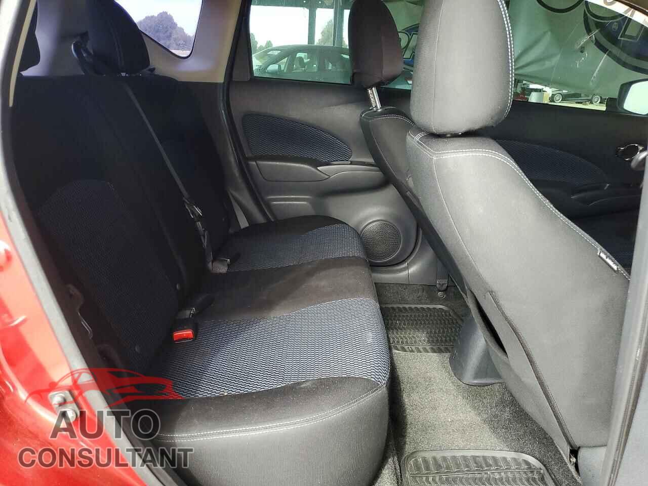 NISSAN VERSA 2017 - 3N1CE2CP2HL364392