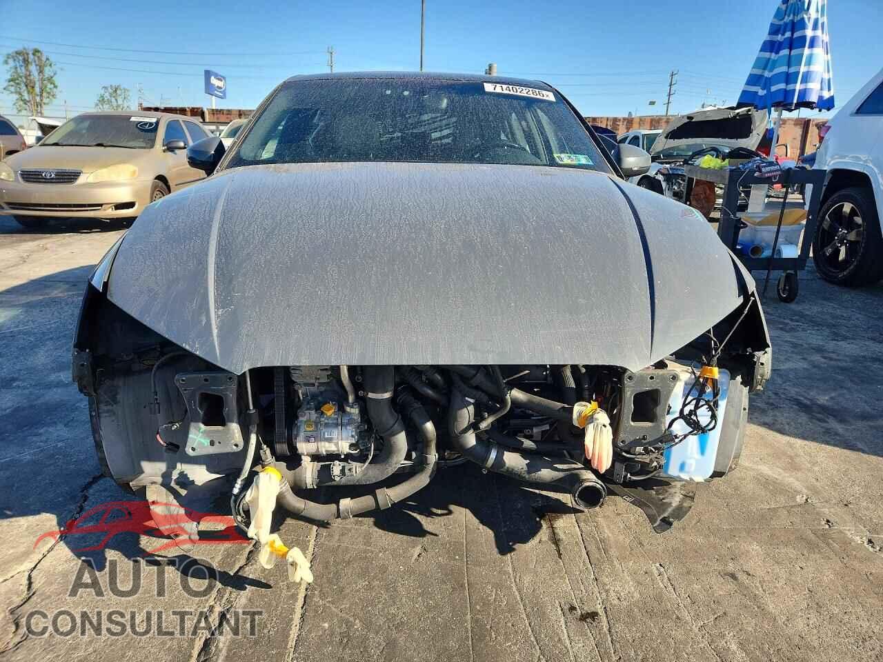 AUDI A3 2017 - WAUB8GFF0H1057596