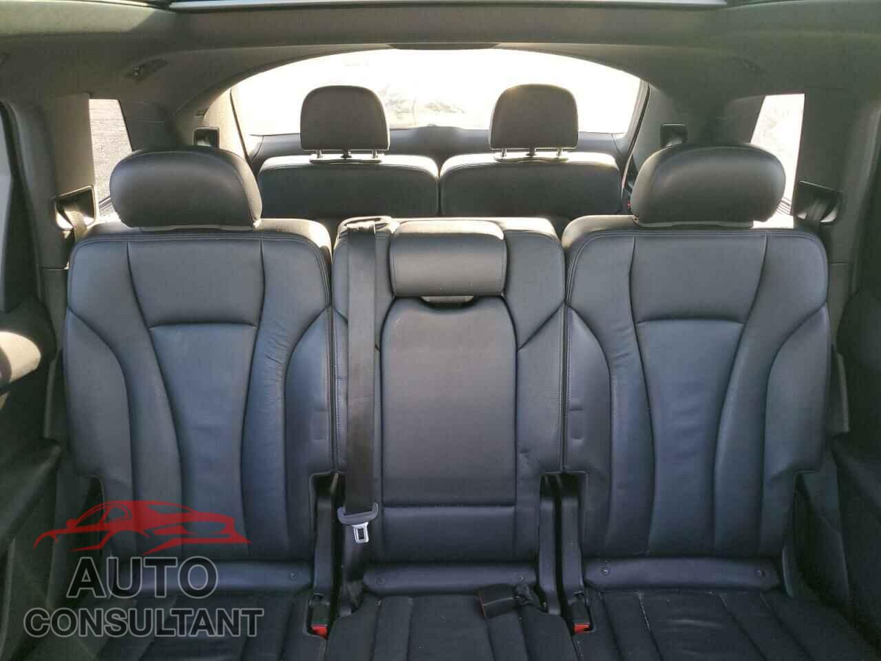 AUDI Q7 2018 - WA1AHAF76JD045584