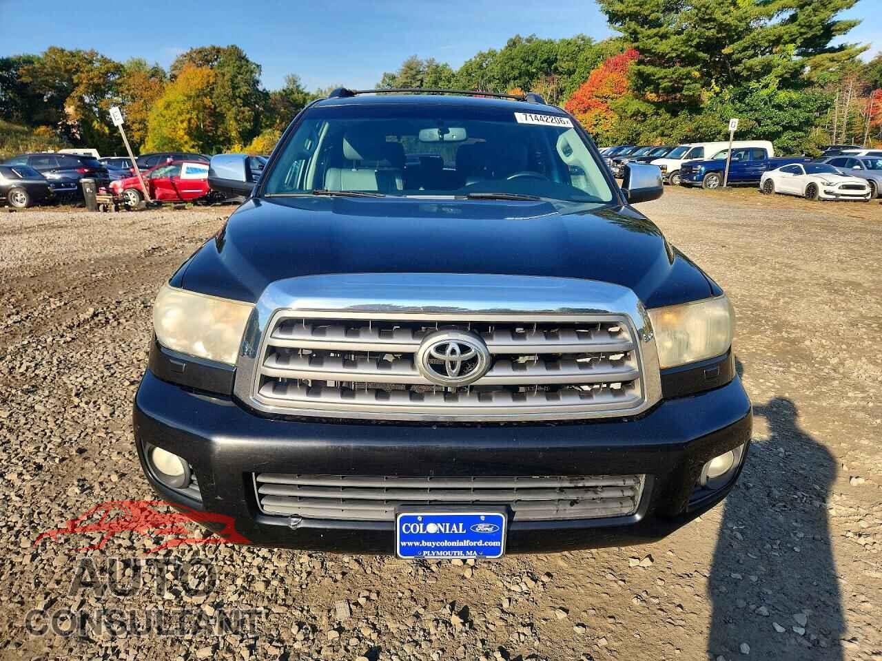 TOYOTA SEQUOIA 2012 - 5TDJY5G16CS072444