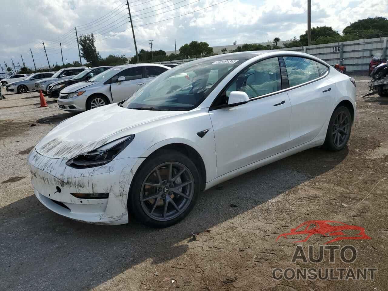 TESLA MODEL 3 2022 - 5YJ3E1EA3NF316314