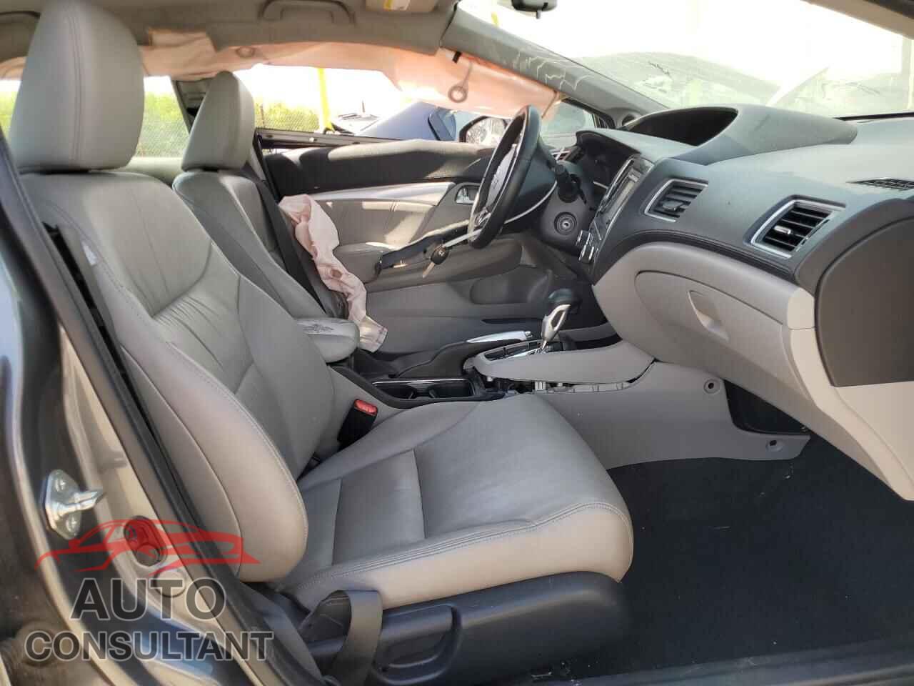 HONDA CIVIC 2013 - 19XFB2F9XDE008819