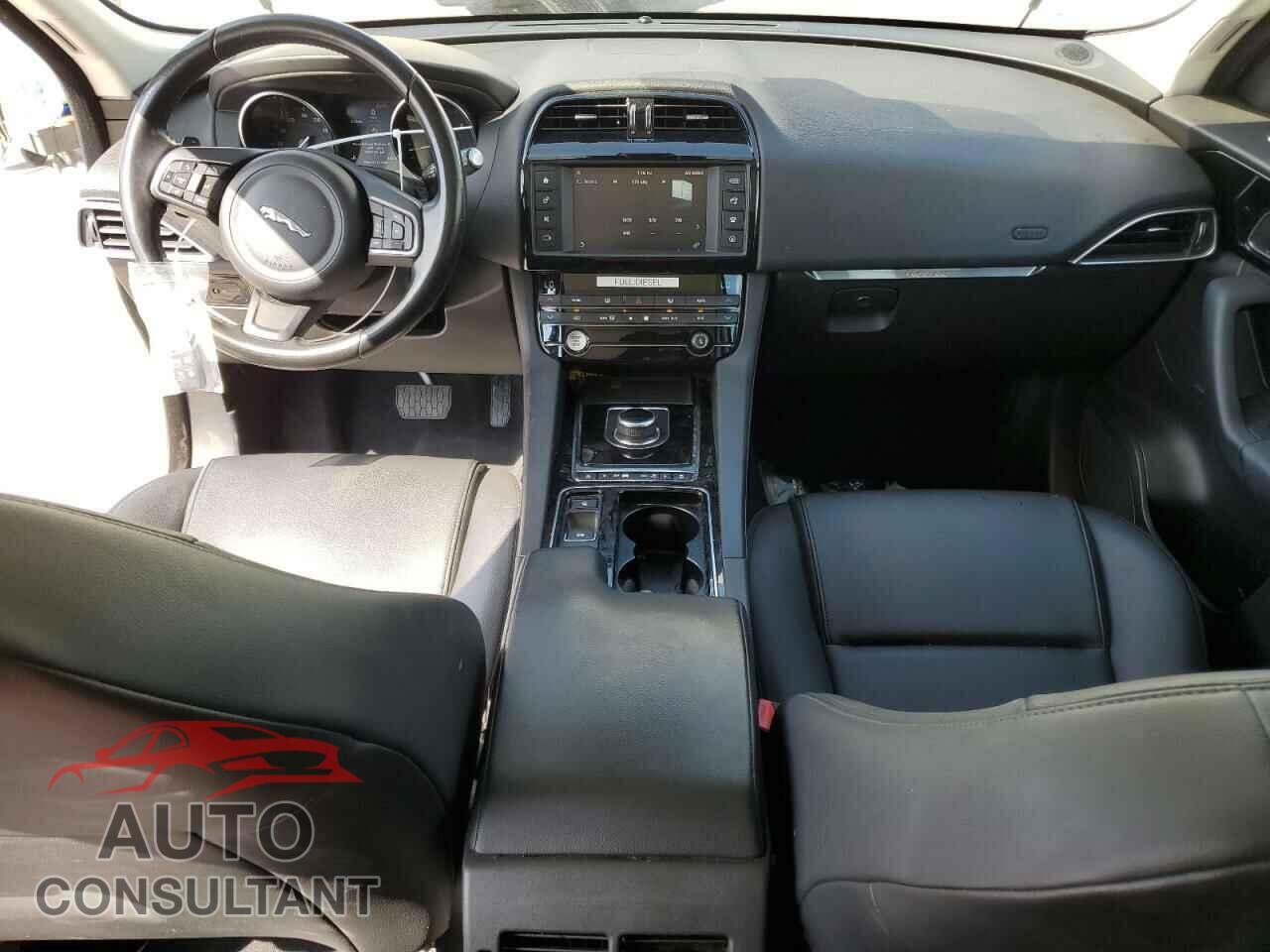 JAGUAR F-PACE 2018 - SADCJ2FN1JA294100