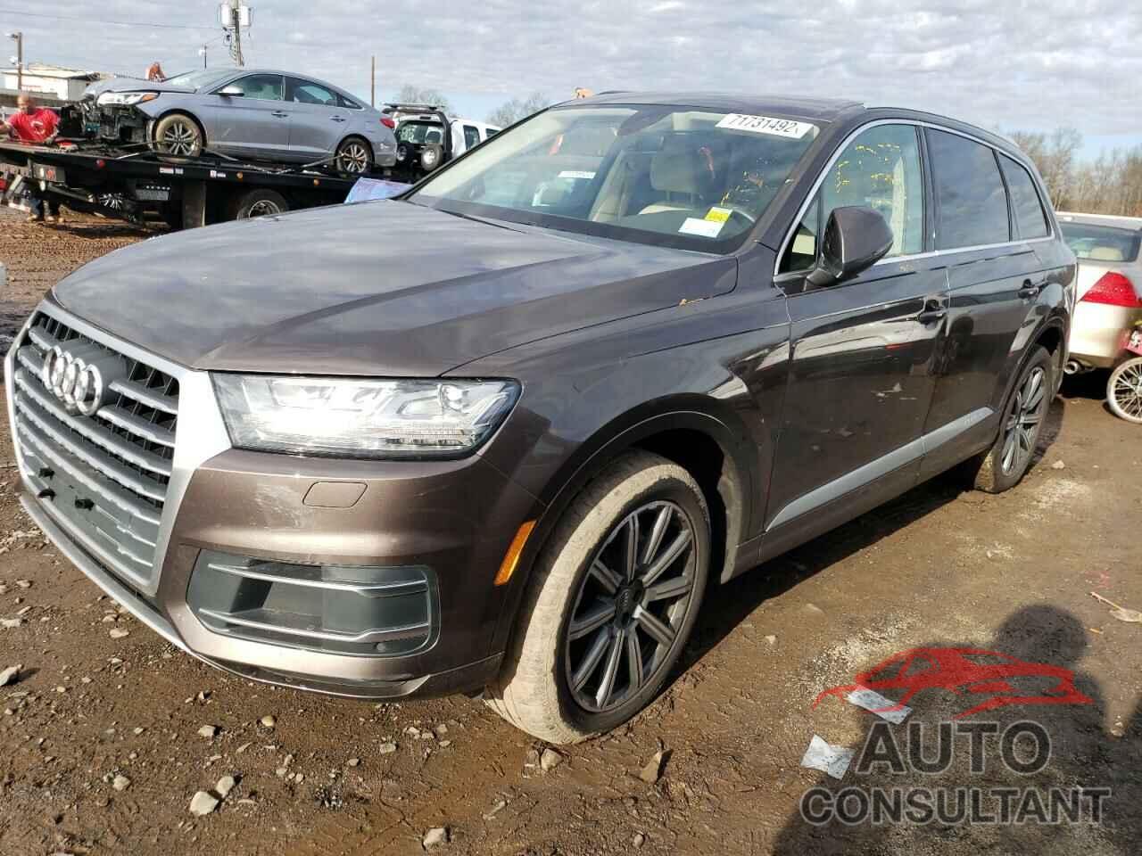 AUDI Q7 2019 - WA1LHAF72KD018635