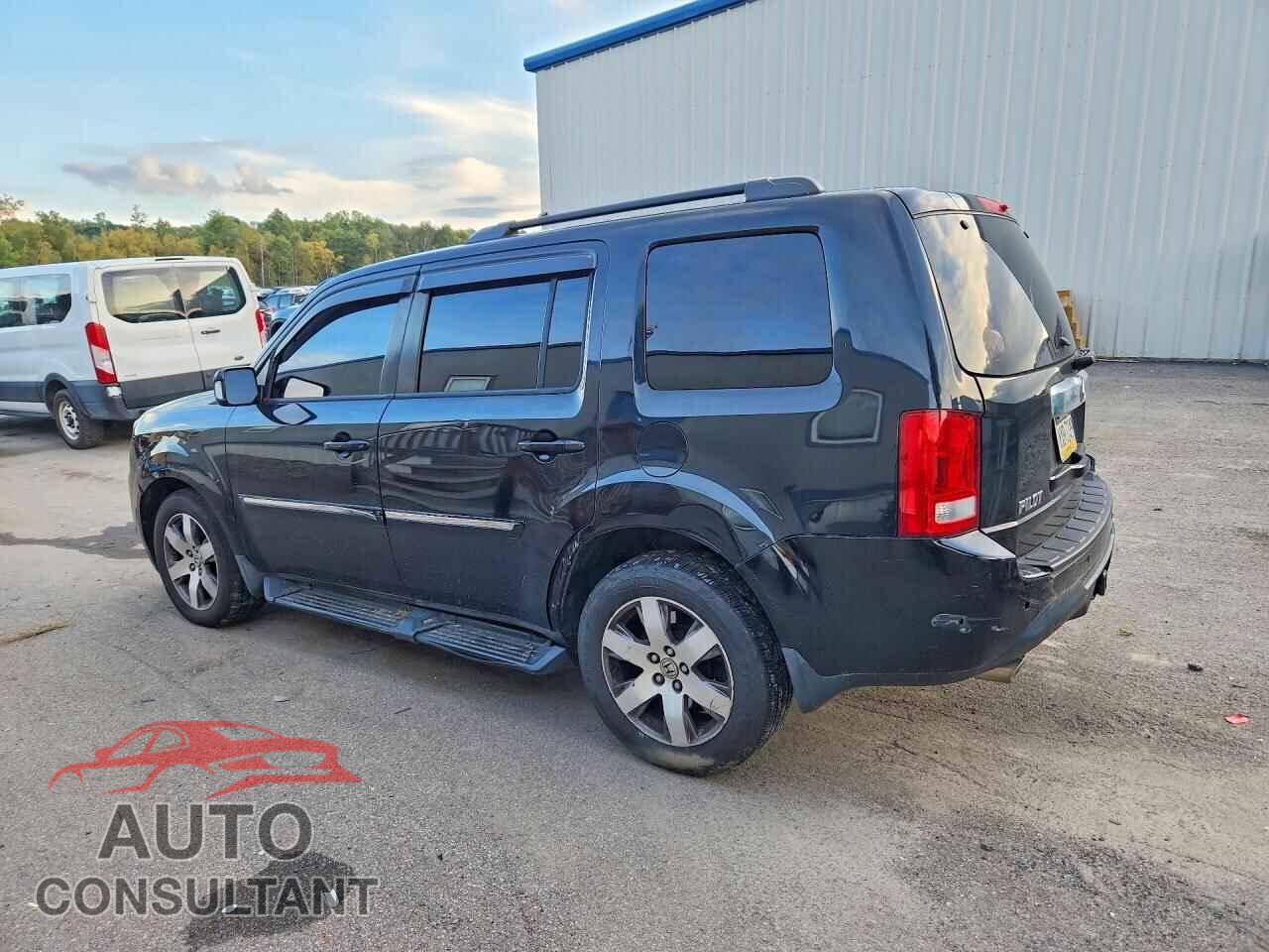 HONDA PILOT 2013 - 5FNYF4H98DB042063