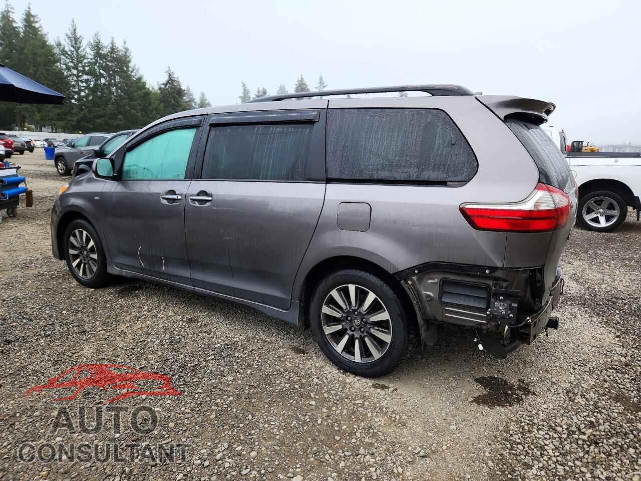 TOYOTA SIENNA 2018 - 5TDDZ3DCXJS196802