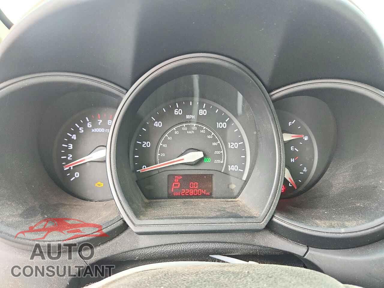 KIA RIO 2014 - KNADM4A39E6385632