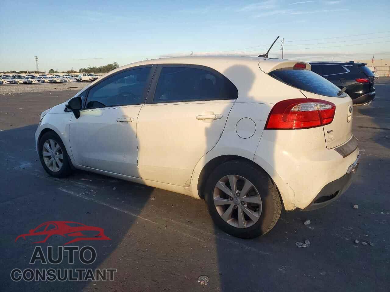 KIA RIO 2013 - KNADN5A37D6132410