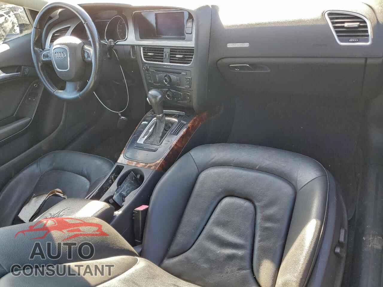 AUDI A5 2011 - WAUCFAFRXBA009743